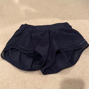 Hotty Hot Low-Rise Lined Short 2.5" in color true navy size 6